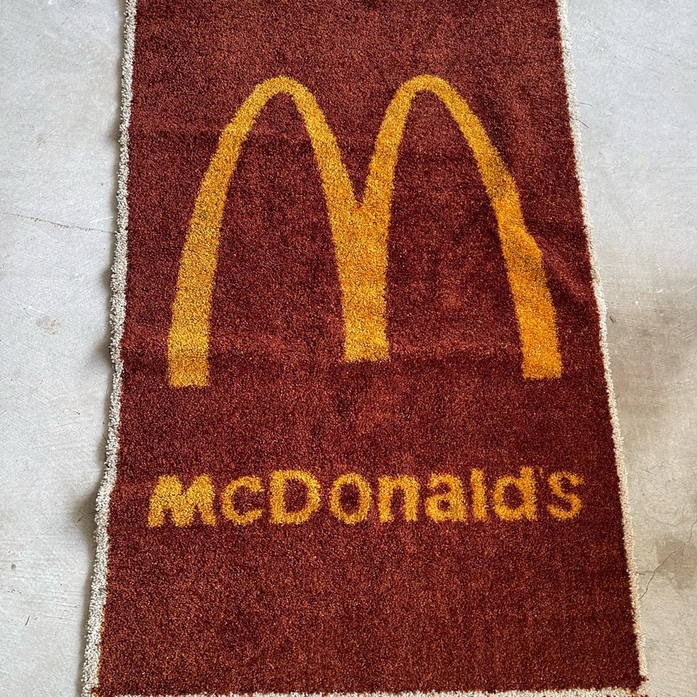 Rug reserved for @esai